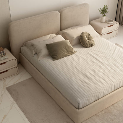 Saela Bed